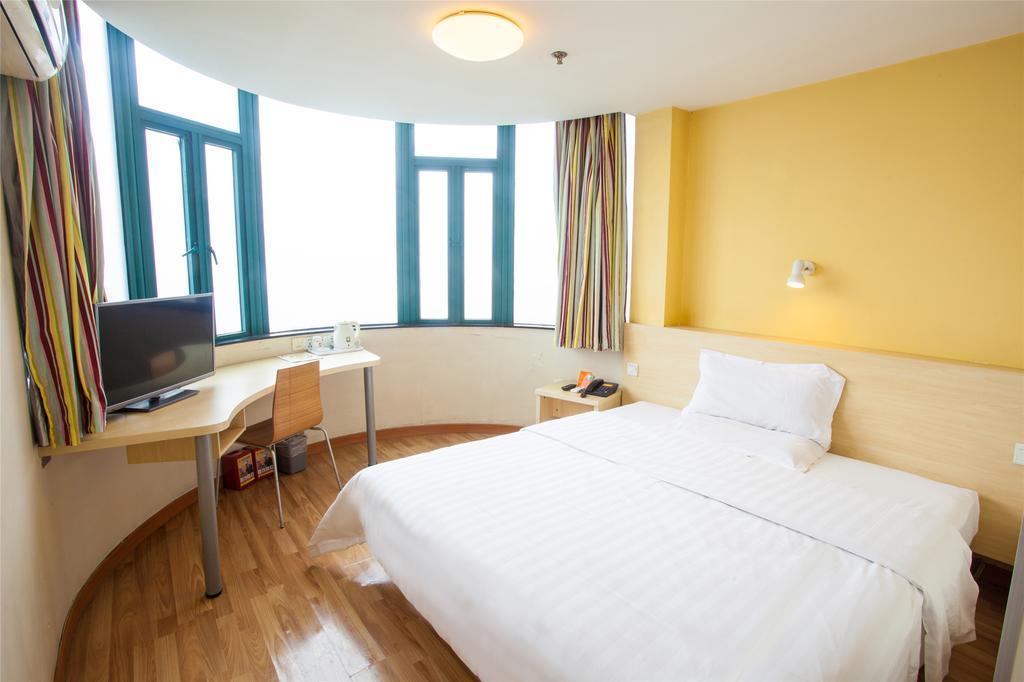 7Days Inn Guiyang Normal University Zewnętrze zdjęcie